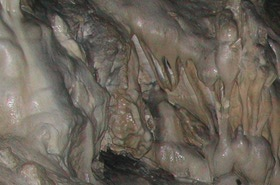 Large_thumb_15_grotte_d_tail